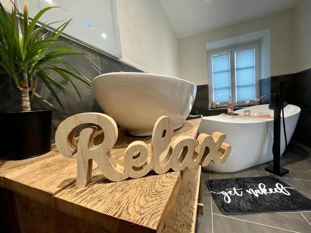 Mya Lenas Suite Irrel Exterior foto
